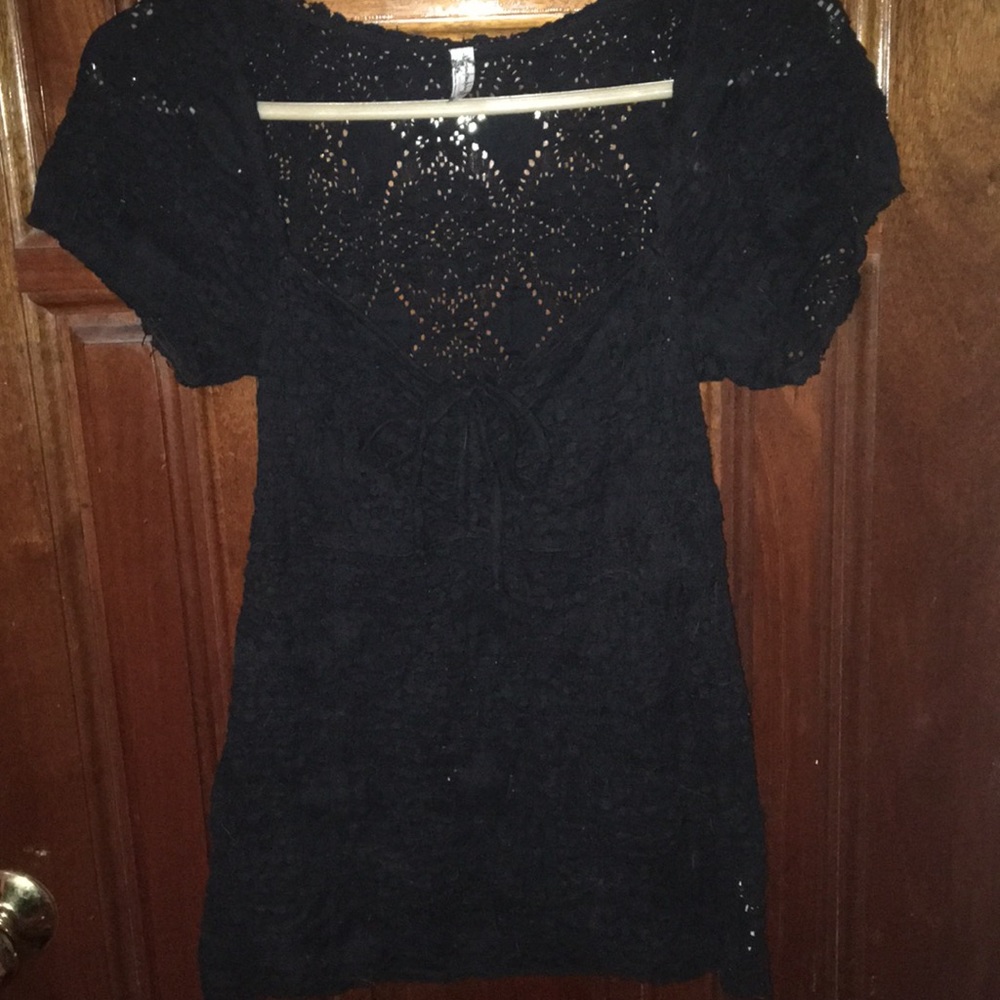 💐FREE PEOPLE Crochet lace top💐